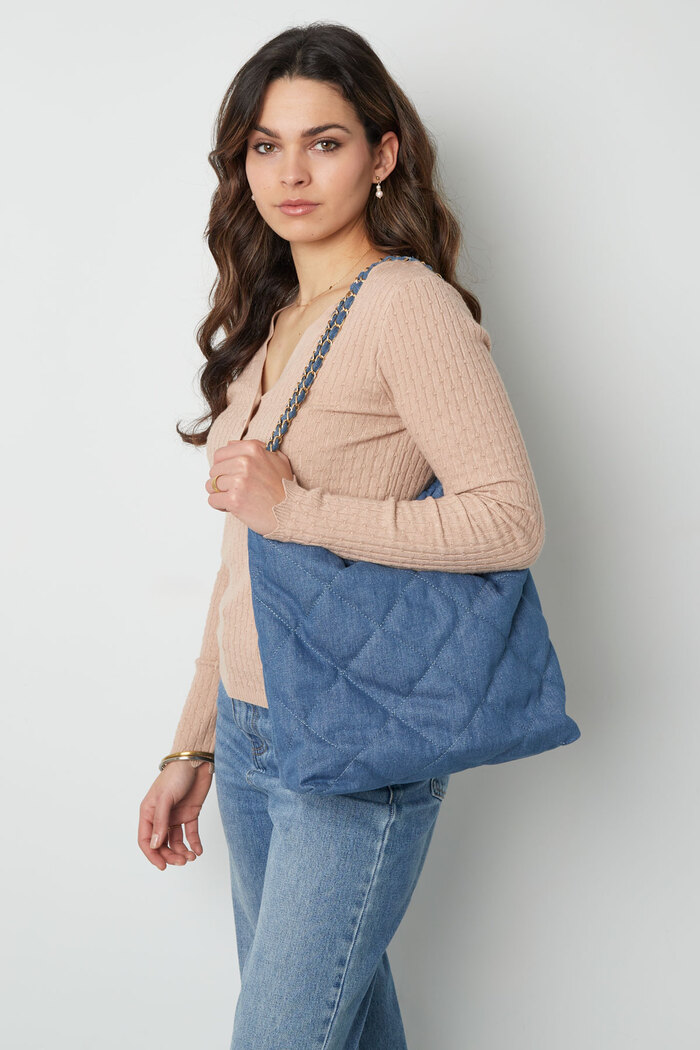 Denim bag with stitched motif and chain - light blue Picture3